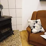 Center Two With Fireplace- Quiet Location- Up To Five Guests - Self Check-in- Free Parking * Riga