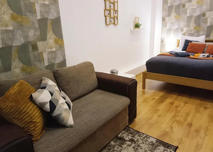 Dzīvoklis Center Two With Fireplace- Quiet Location- Up To 5 Guests - Self Check-in- Free Parking