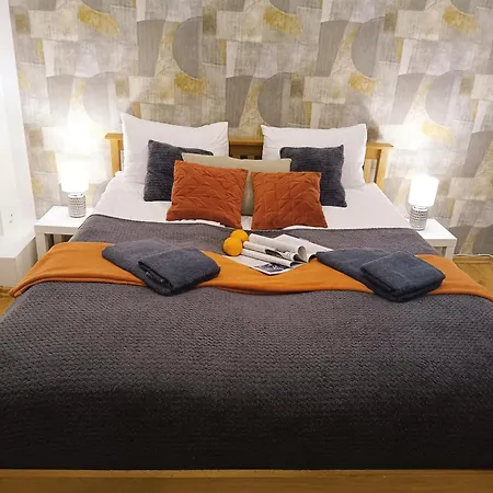 公寓 Center Two With One Bedroom, Up To 5 Guests, Self Check-in, Free Parking 里加
